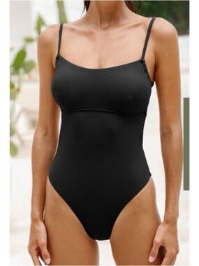 💫HP‼️💫 NWT BERLOOK Ribbed Cross-back One Piece Swimsuit in Black, Size XS